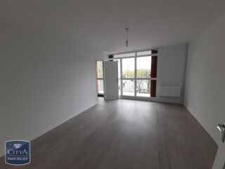  Appartement à louer 3 pièces 70 m²