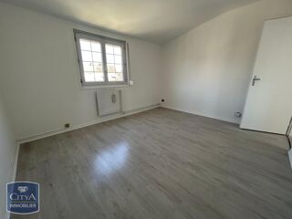  Maison à louer 5 pièces 84 m²