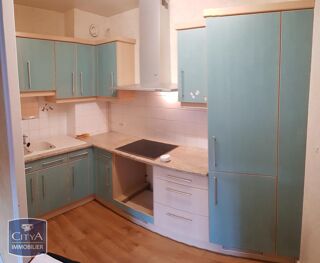  Appartement à louer 4 pièces 71 m²