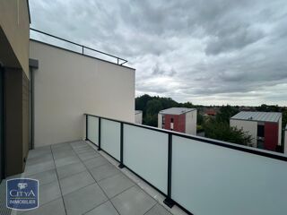  Appartement à louer 2 pièces 44 m²