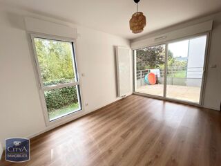  Appartement à louer 3 pièces 64 m²