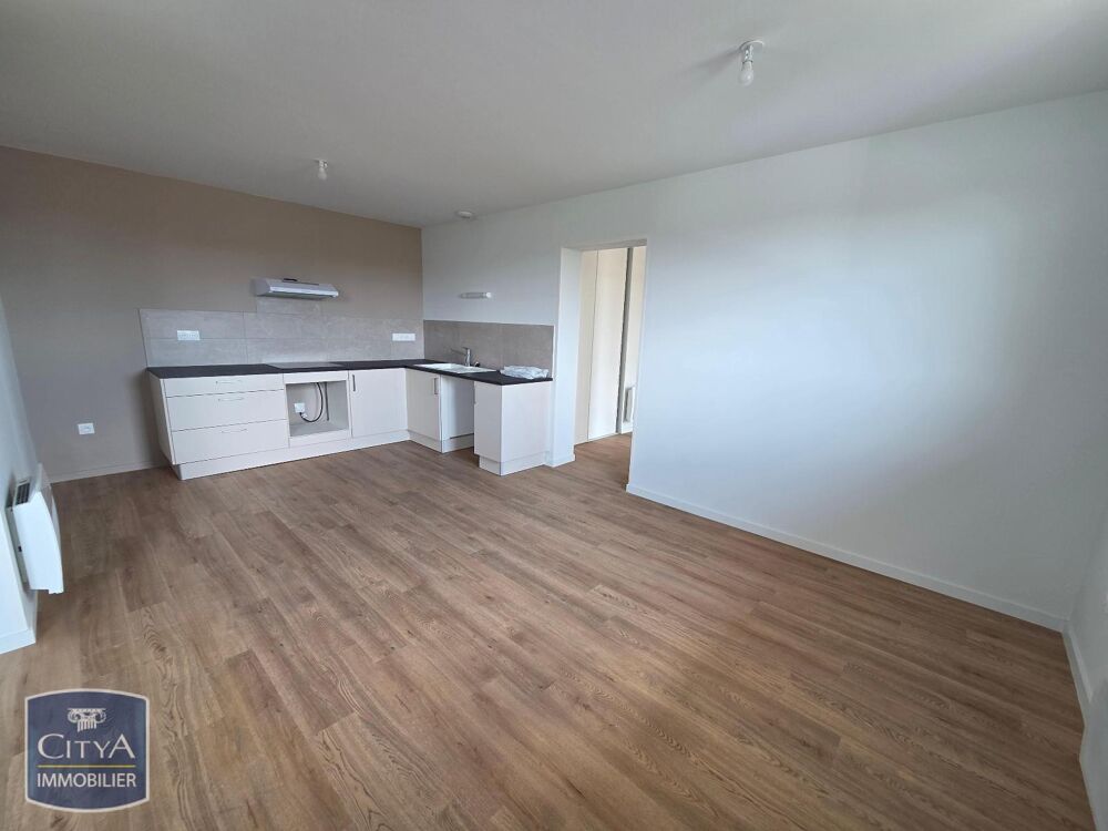 location Appartement - 3 pièce(s) - 67 m² Saint-Rémy-sur-Durolle (63550)