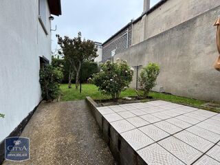  Maison à louer 6 pièces 128 m²