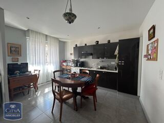  Appartement à louer 2 pièces 58 m²