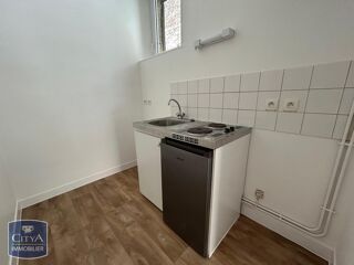  Appartement à louer 2 pièces 32 m²