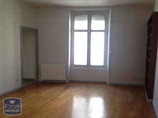  Appartement à louer 2 pièces 40 m²