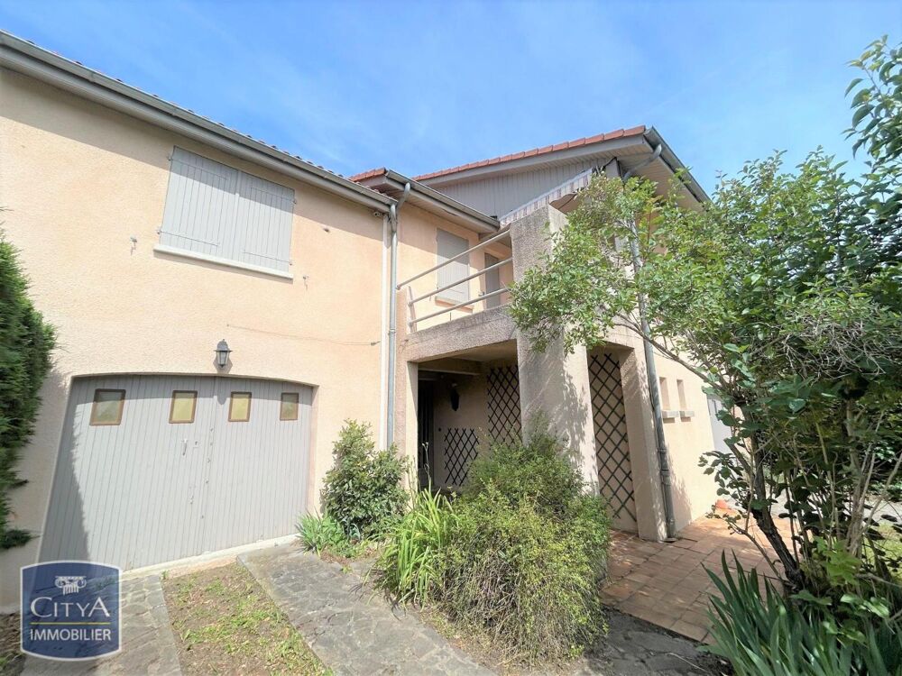 location Maison - 7 pièce(s) - 124 m² Châteaugay (63119)