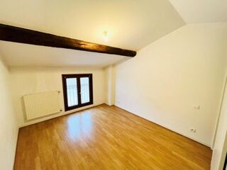  Appartement à louer 3 pièces 71 m²