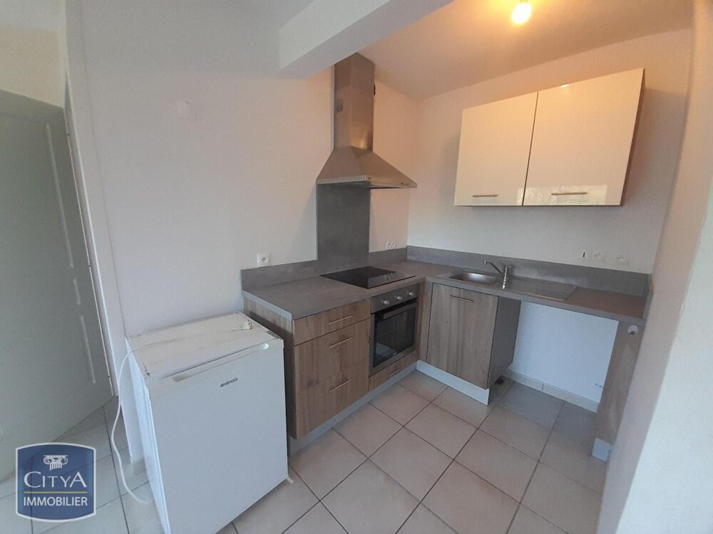 location Appartement - 2 pièce(s) - 51 m² Jacob-Bellecombette (73000)