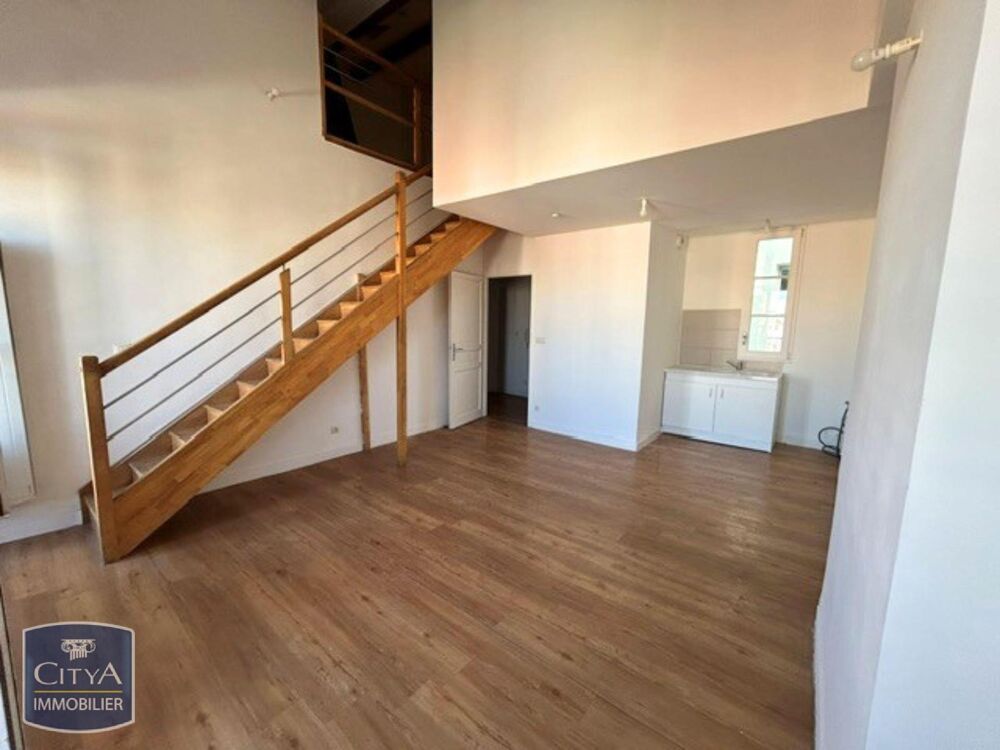 location Appartement - 3 pièce(s) - 72 m² Marseille 2