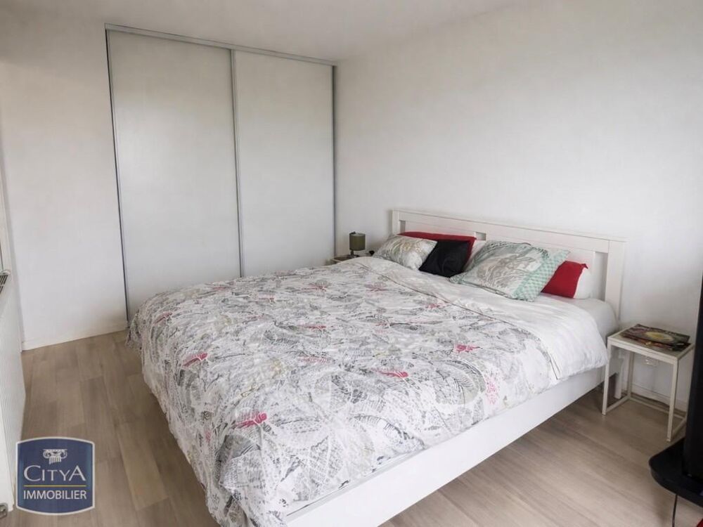 location Appartement - 2 pièce(s) - 40 m² Tours (37000)