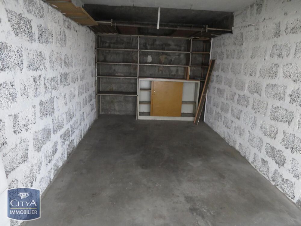 location Parking / Garage - 12 m� Saint-Martin-le-Vinoux (38950)