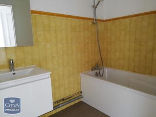  Appartement à louer 3 pièces 73 m²