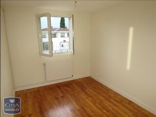  Appartement à louer 3 pièces 61 m²