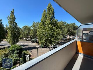  Appartement à louer 1 pièce 28 m²