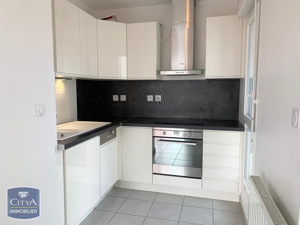 location Appartement - 3 pièce(s) - 64 m² Lyon 7