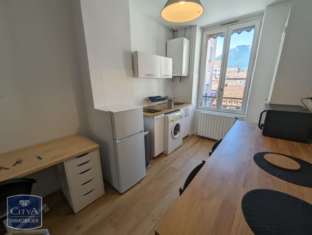 location Appartement - 1 pièce(s) - 33 m² Grenoble (38000)