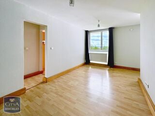  Appartement à louer 3 pièces 58 m²