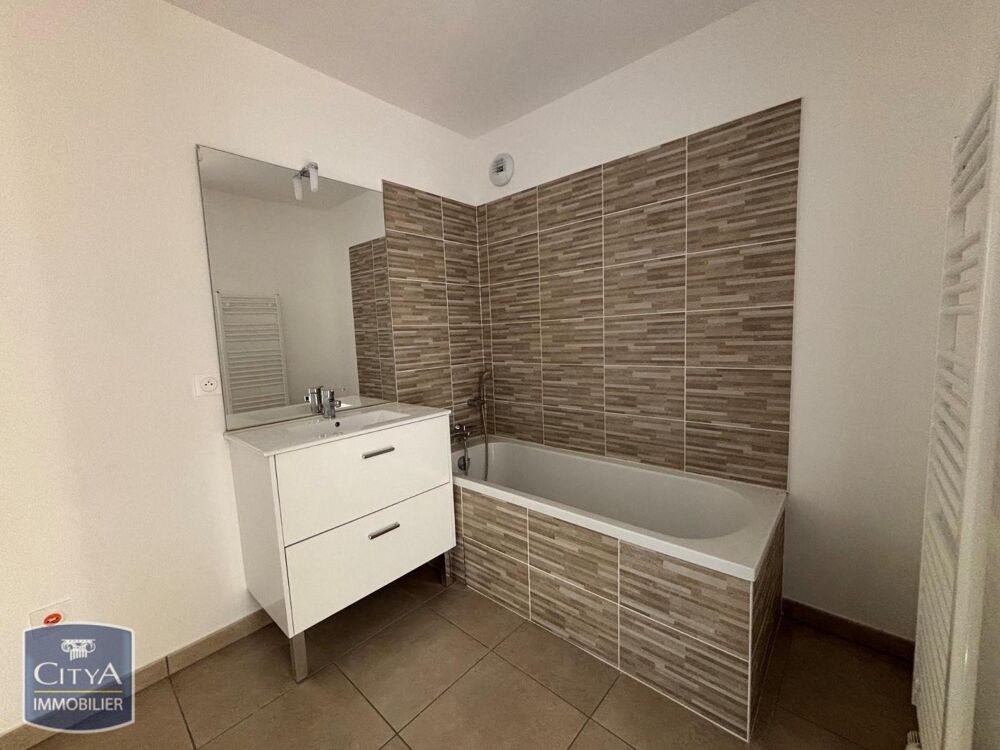 location Appartement - 3 pièce(s) - 64 m² Valenciennes (59300)