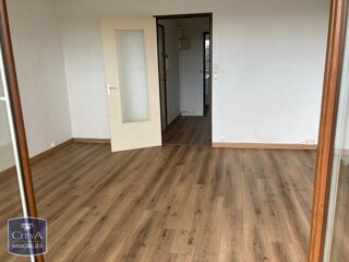  Appartement � louer 1 pi�ce 35 m� Velizy villacoublay