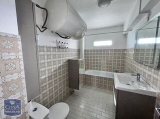  Appartement à louer 2 pièces 46 m²