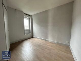  Appartement à louer 4 pièces 72 m²