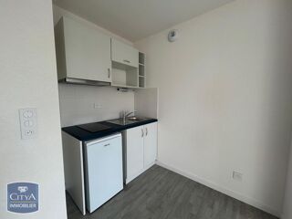  Appartement à louer 2 pièces 37 m²