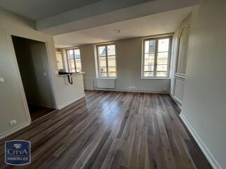  Appartement à louer 3 pièces 55 m²