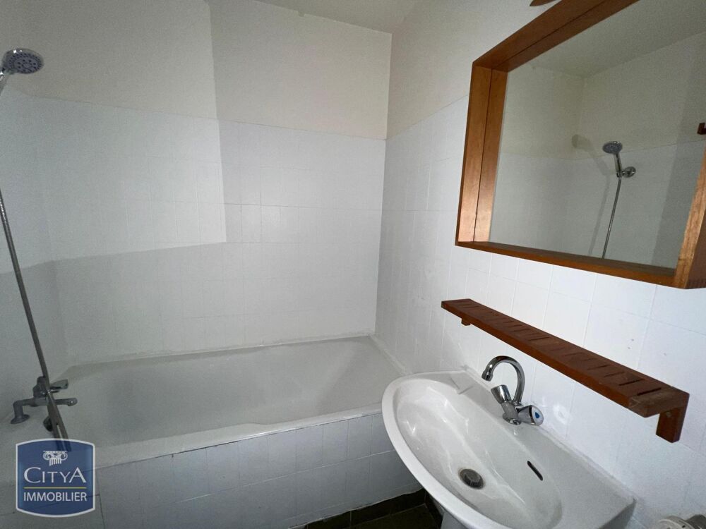 location Appartement - 1 pièce(s) - 30 m² Versailles (78000)