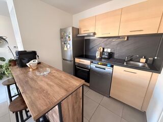  Appartement à louer 2 pièces 44 m²