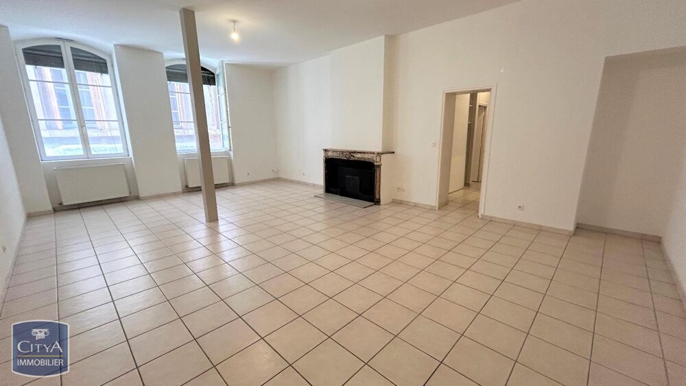 A LOUER - APPARTEMENT T4 - 2, RUE SAINTE MARIE DES TERRE....
