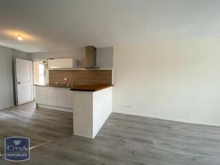  Appartement à louer 1 pièce 38 m²