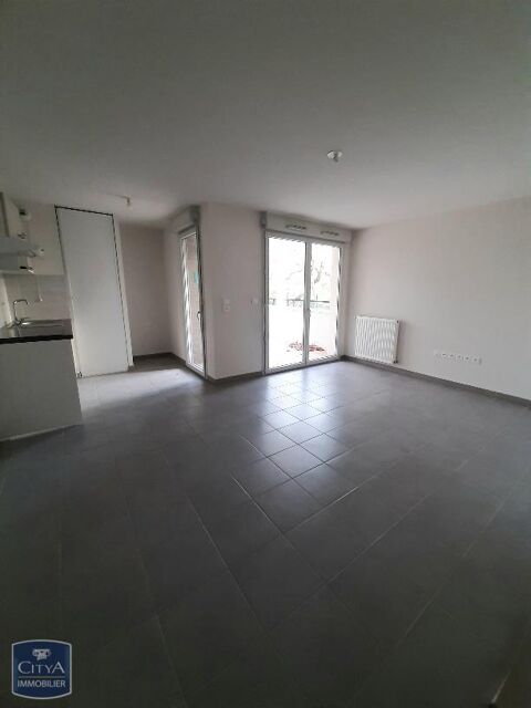   Location Appartement Appartement - 3 pièce(s) - 60 m²