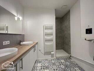  Appartement à louer 4 pièces 70 m²