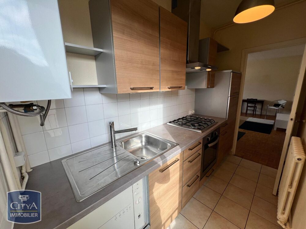 location Appartement - 2 pièce(s) - 52 m² Le Mans (72000)