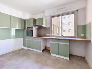  Appartement à louer 2 pièces 54 m²