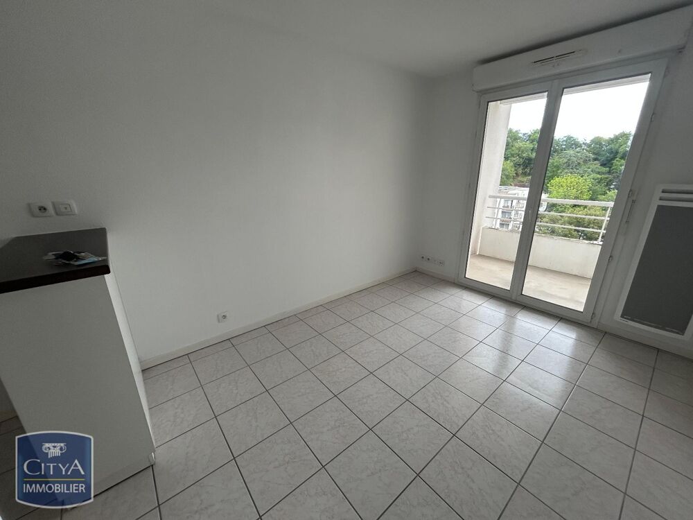 location Appartement - 2 pièce(s) - 33 m² Billère (64140)