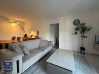  Appartement à louer 3 pièces 54 m²