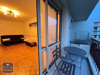  Appartement à louer 1 pièce 29 m²