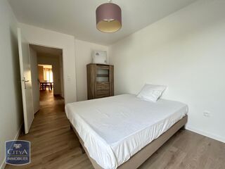  Appartement à louer 3 pièces 68 m²