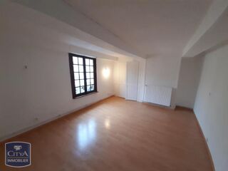  Appartement à louer 4 pièces 102 m²
