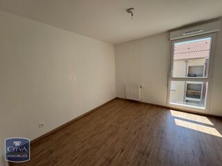  Appartement à louer 2 pièces 40 m²