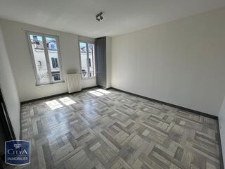  Maison à louer 4 pièces 98 m²