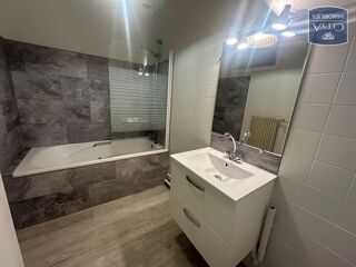  Appartement � louer 3 pi�ces 83 m�