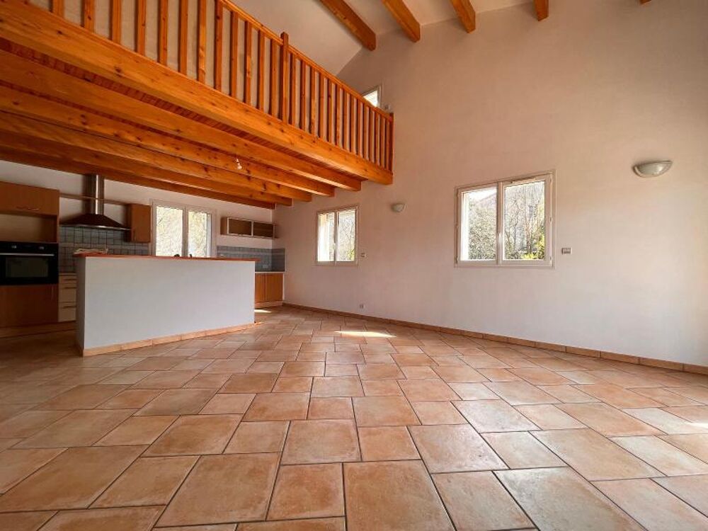 location Maison - 4 pièce(s) - 125 m² Prades (07380)