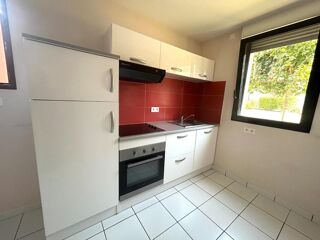  Appartement à louer 2 pièces 37 m²