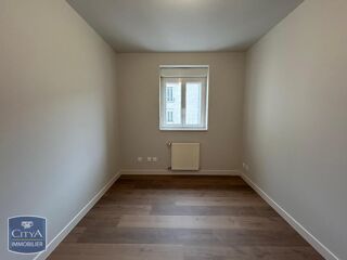  Appartement � louer 4 pi�ces 97 m�