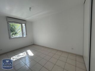  Appartement à louer 2 pièces 45 m²