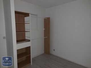  Appartement à louer 3 pièces 60 m²