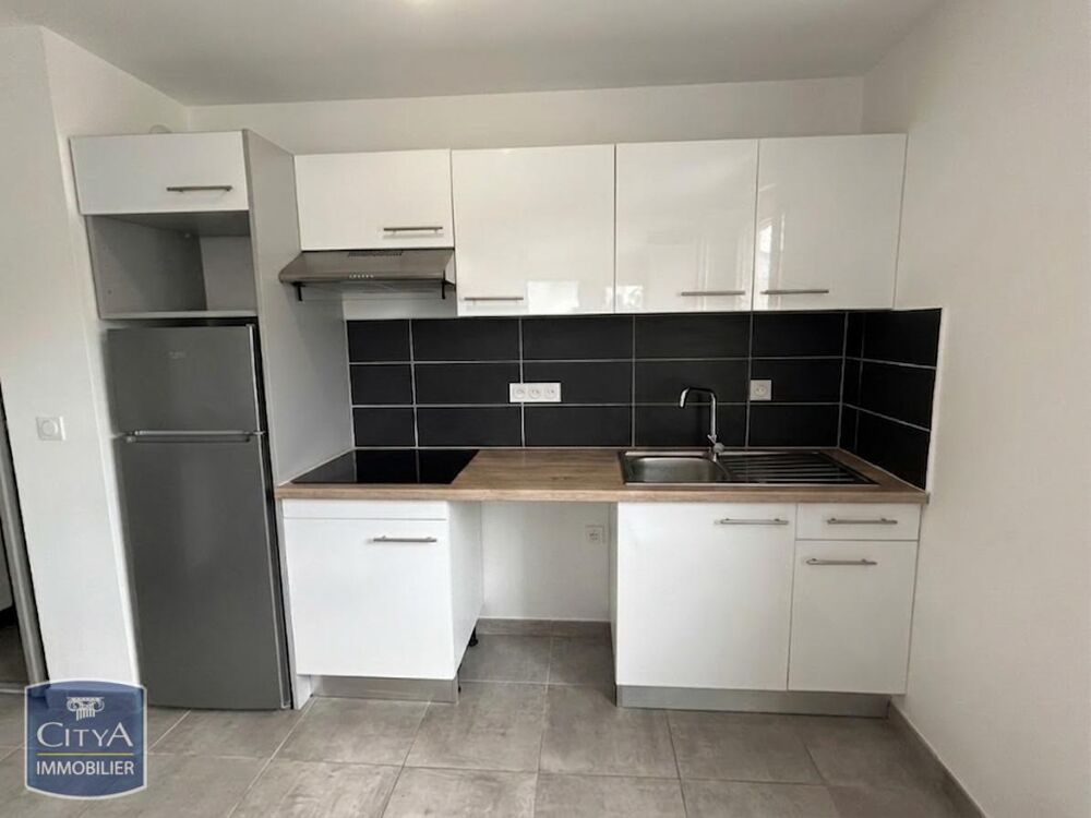 location Appartement - 3 pièce(s) - 68 m² Boucau (64340)